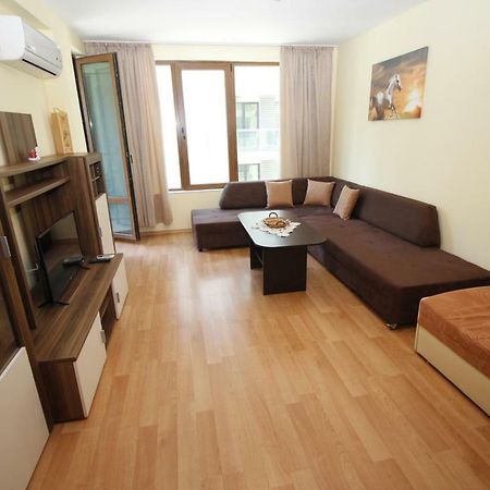 Apartment Rosi Поморие Экстерьер фото