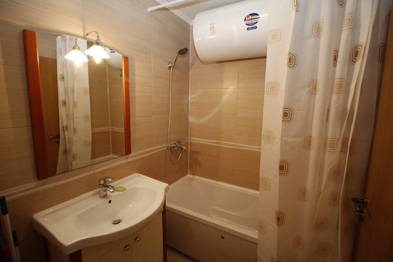 Apartment Rosi Поморие Экстерьер фото